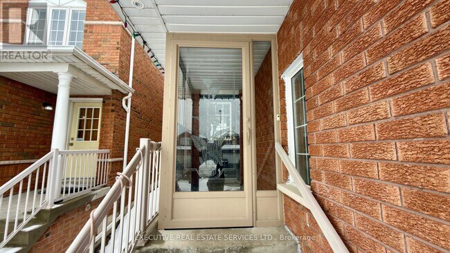 Photo - 5 Condotti Dr