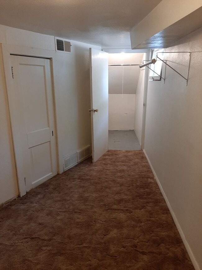 Photo - (1532 9th Ave)