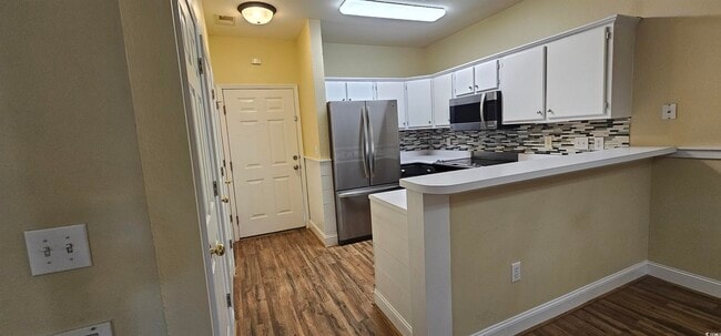 Photo - 1286 River Oaks Dr