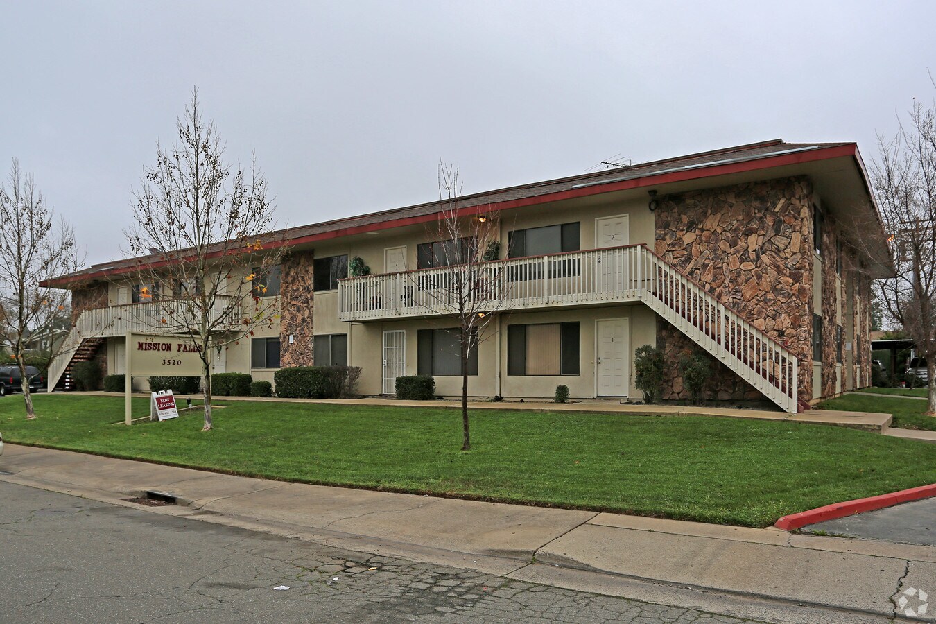 Mission Falls - Mission Falls Apartments