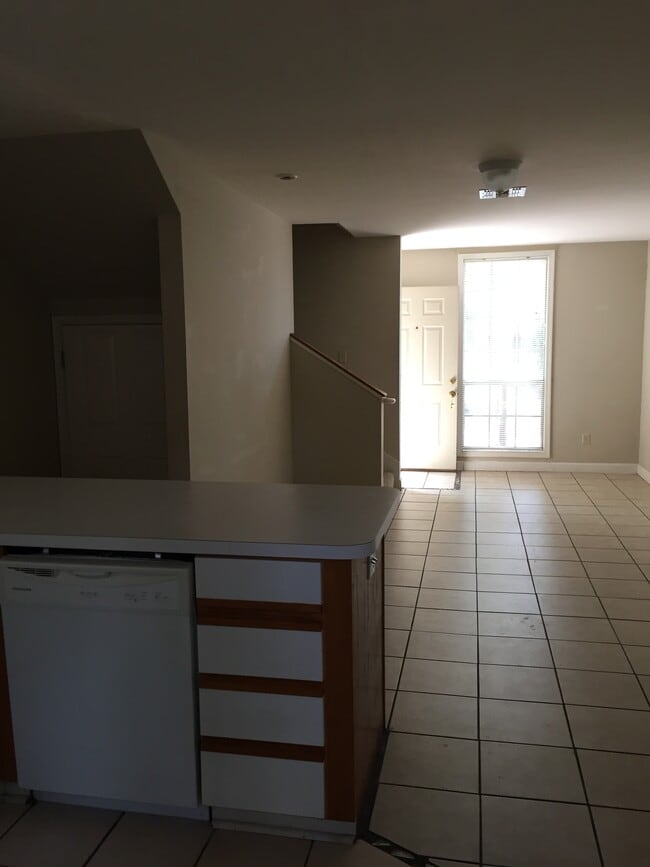 Photo - 409 W Alabama Ave