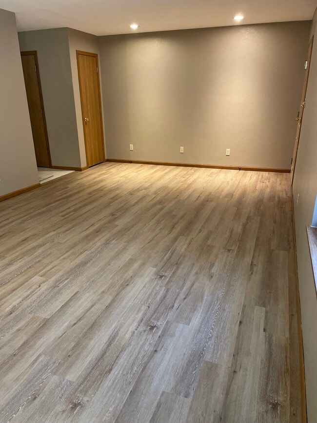 Photo - 205 Ruth Ave