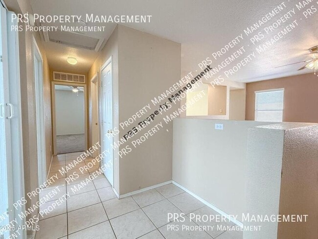 Photo - 1042 S Clancy Cir