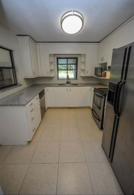 Photo - 194 Meridianna Dr