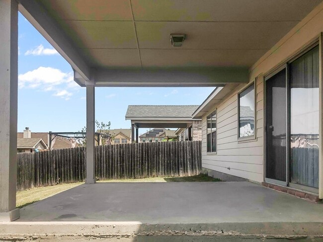 Photo - Spacious 1 Story Home!