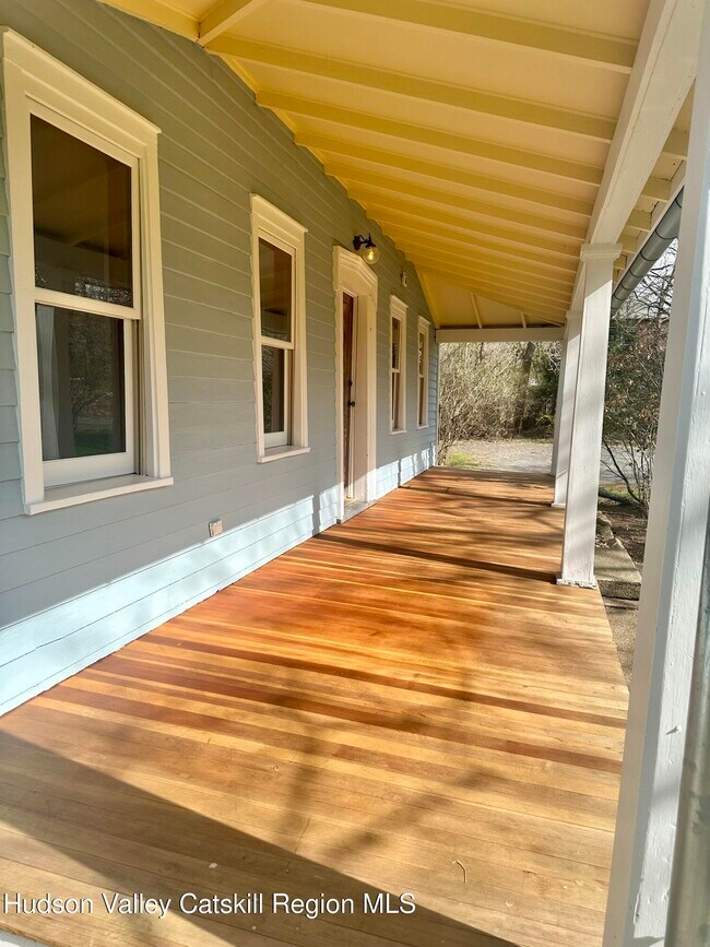 Photo - 334 Fish Creek Rd