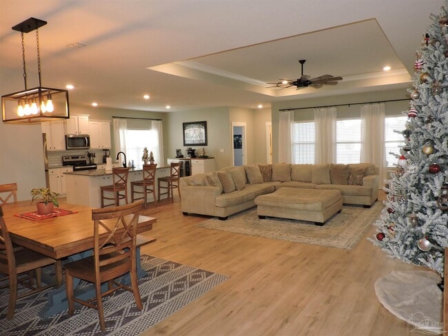 Photo - 10612 Davenport Lp