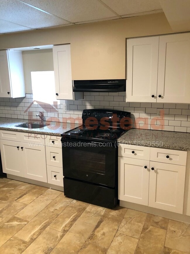 Building Photo - 506 Market St Unit Apt 1