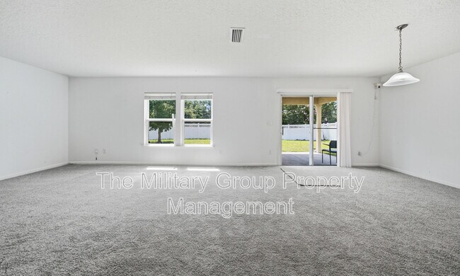 391 Hepburn Rd