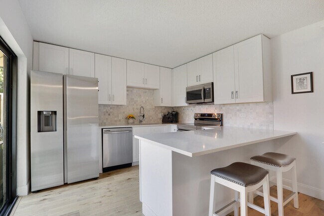 Photo - 1614 16th Ln