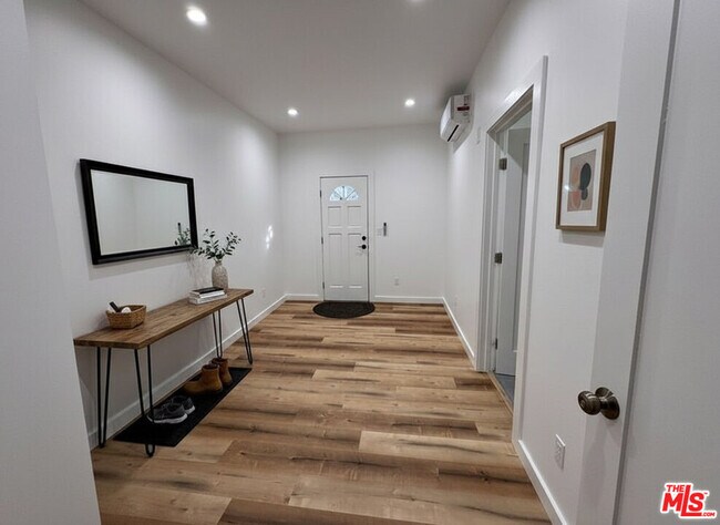 Photo - 1289 W 22nd St Unidad 1289