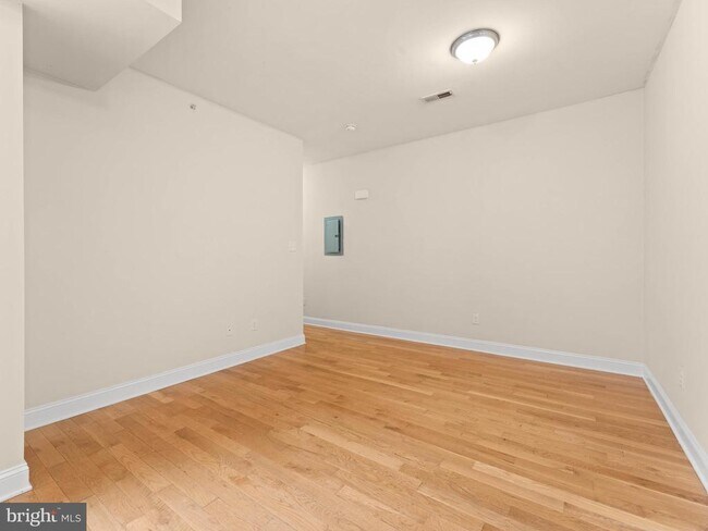 Photo - 1813 N 18th St