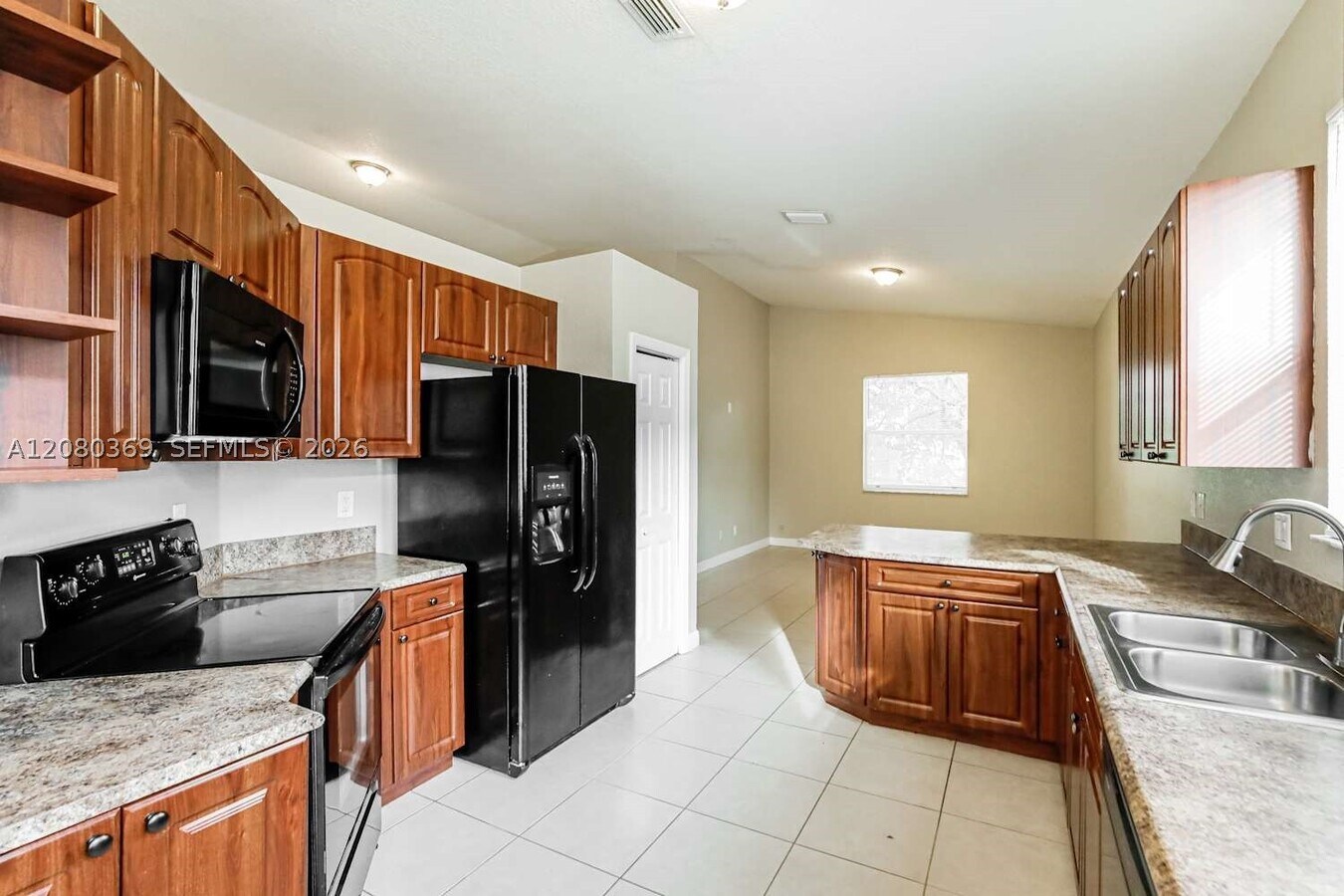 Photo - 5221 SW 141st Ave