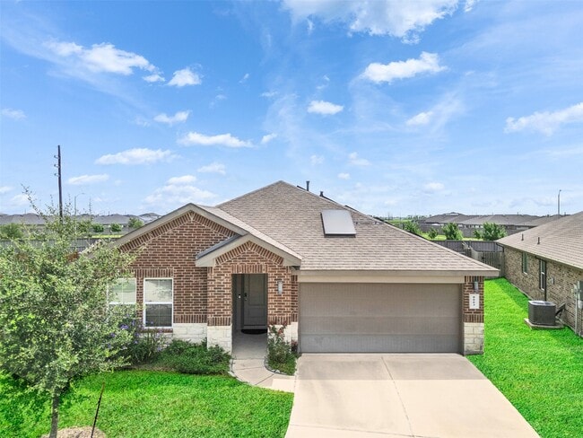 Photo - 8003 Black Forest Ln