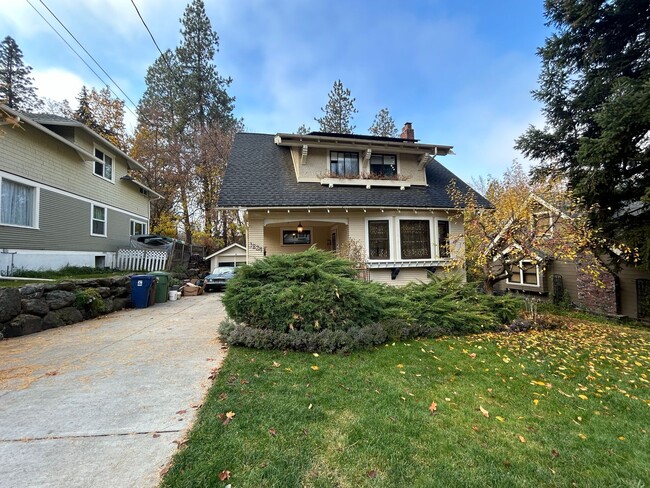 Charming South Hill Craftsman - Charming South Hill Craftsman Casa