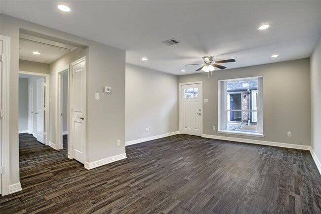 Photo - 10002 Neuens Rd Apartment Unit 2