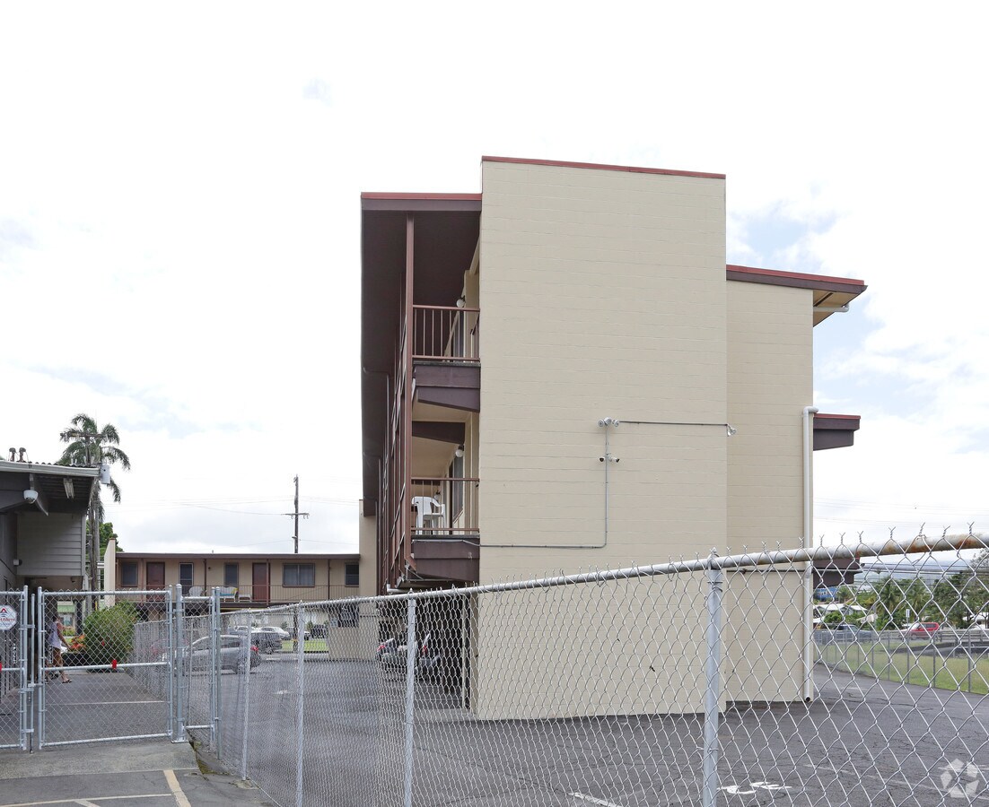 Photo - 963 Kilauea Ave