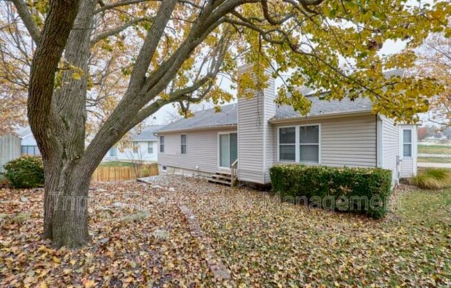 Photo - 121 Walnut Hill Dr