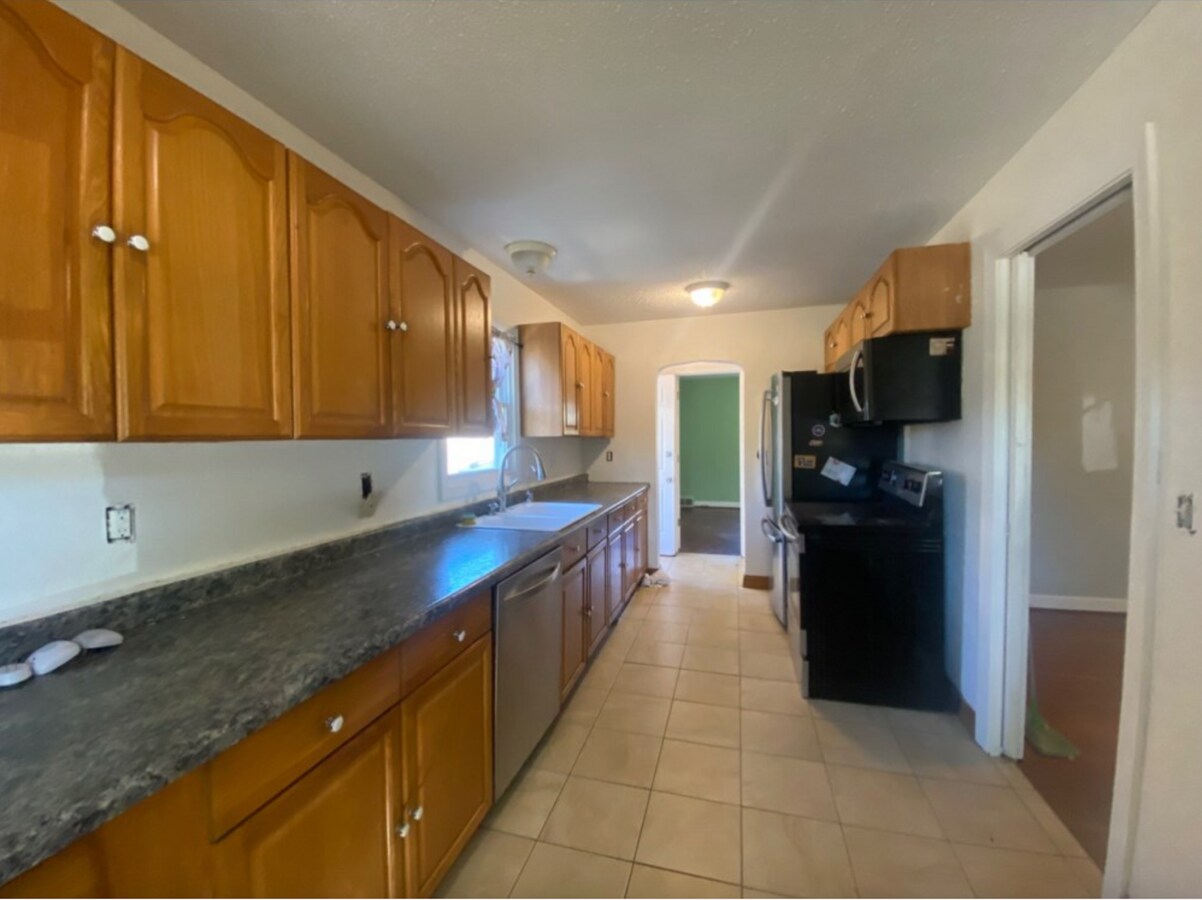 Photo - 1033 Blair Ave