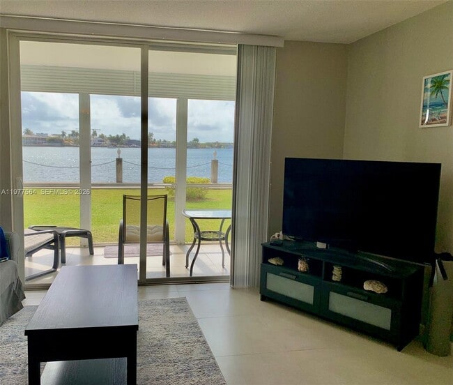 Photo - 3010 Marcos Dr Unit R105