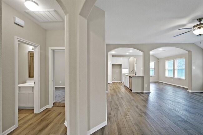 Photo - 187 Buckeye Dr