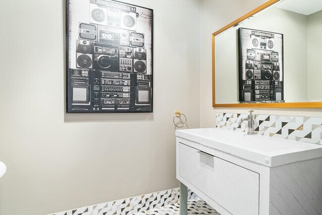 Photo - 3714 S Olive Ave