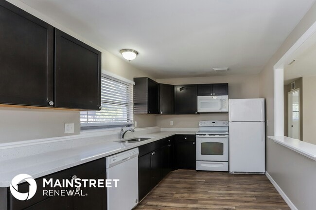 Photo - 5763 Crestmont Ave