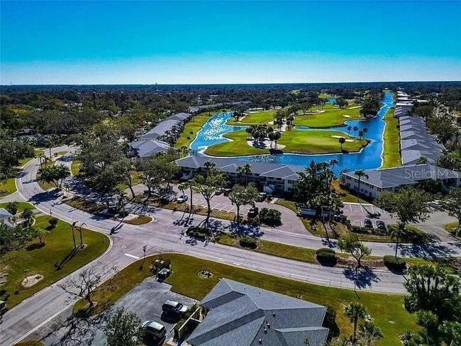 Building Photo - 6999 W Country Club Dr N Unit 124 Rental