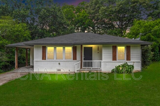 Photo - 629 Dunton Cir SE