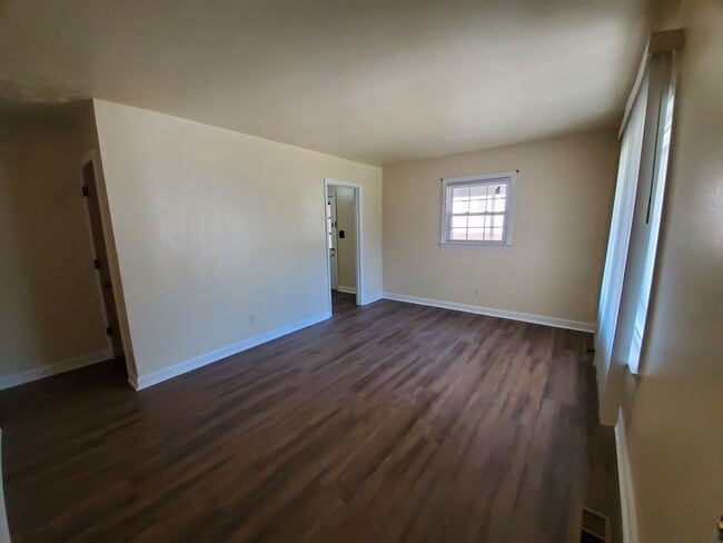 Photo - 7314 Hyannis Dr