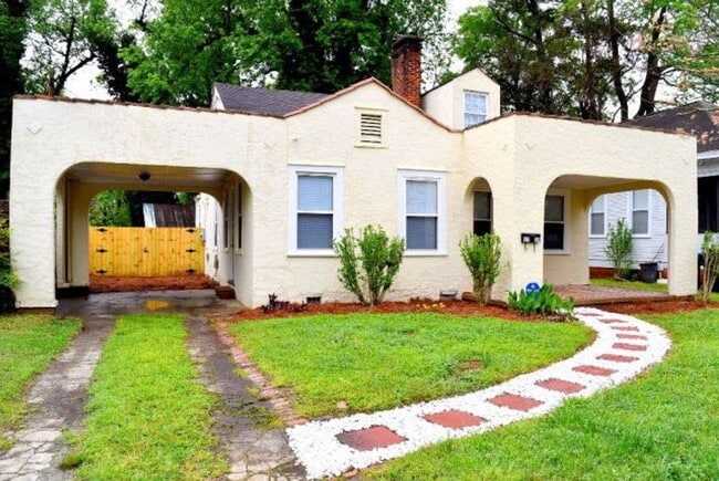 Building Photo - Cozy 3 bedroom home