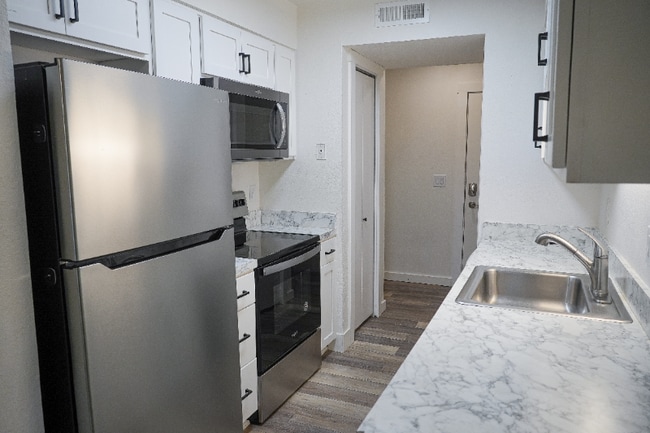 Photo - 1234 NE 27th St