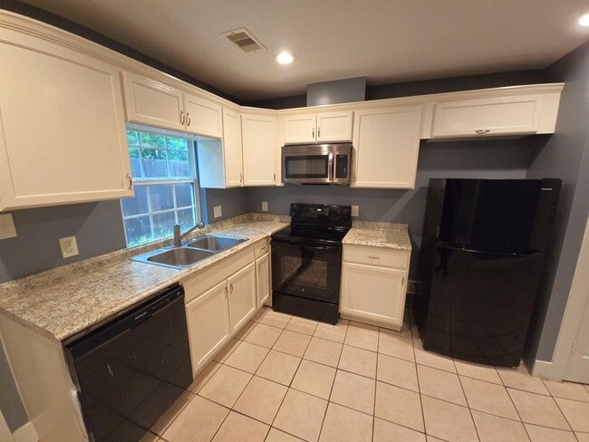 Photo - 11435 Raincove Dr Unit 11435 Raincove Dr - B