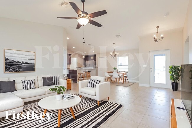 Photo - 1806 NE 2nd Ave