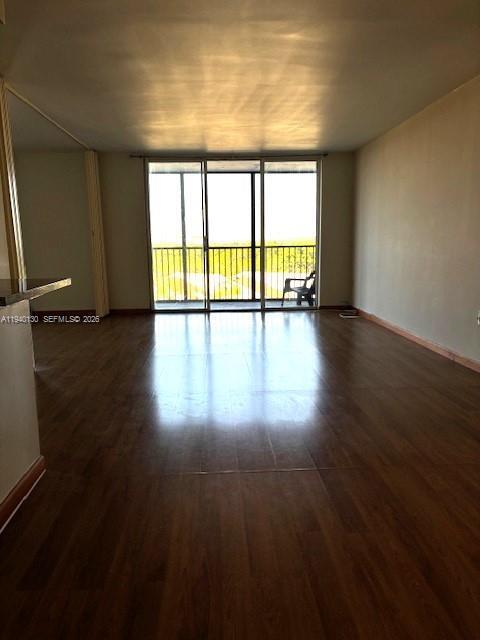 Photo - 2500 NE 135th St Unit B506