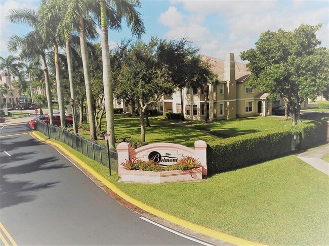 Building Photo - 306 Belmont Ln