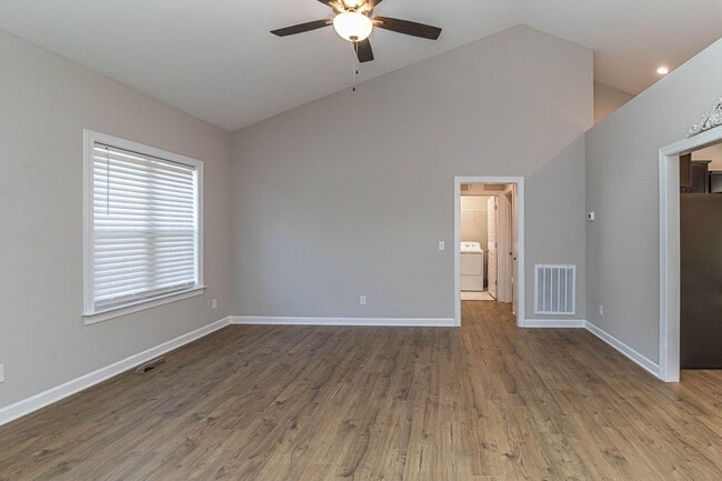 Photo - Immaculate 3 BR | 2 BA Ranch Home in Golds...