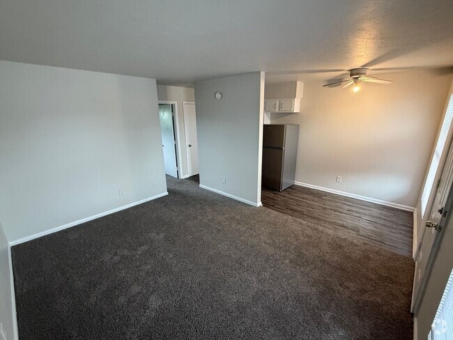 Building Photo - Discover Unmatched Convenience in a Prime ... Unit B22 Rental