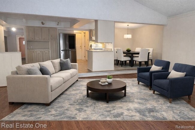 Photo - 37683 Adrian Dr