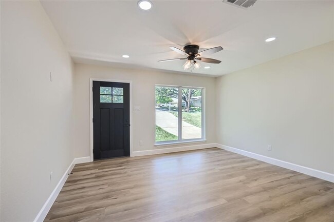 Photo - 3501 Santa Fe Dr