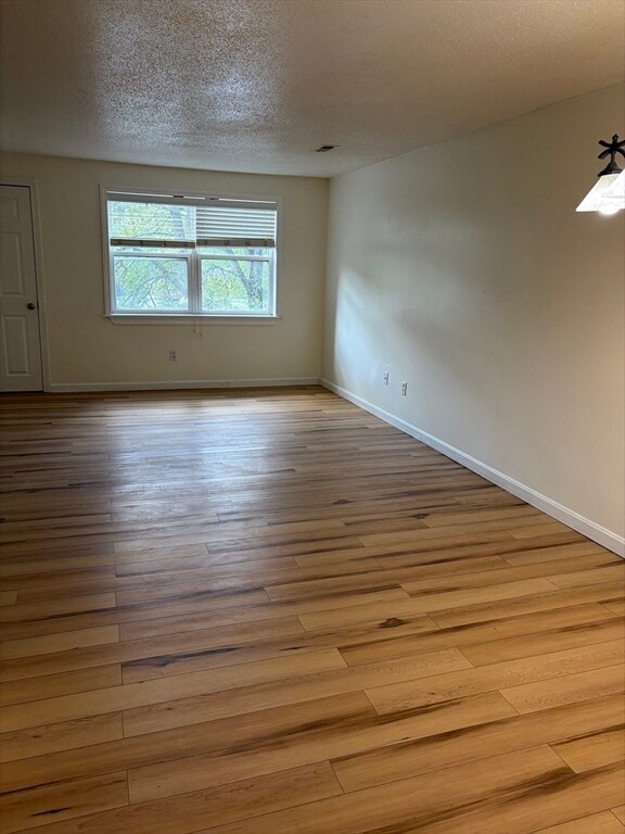 Photo - 15 Longworth Ave Unit 223