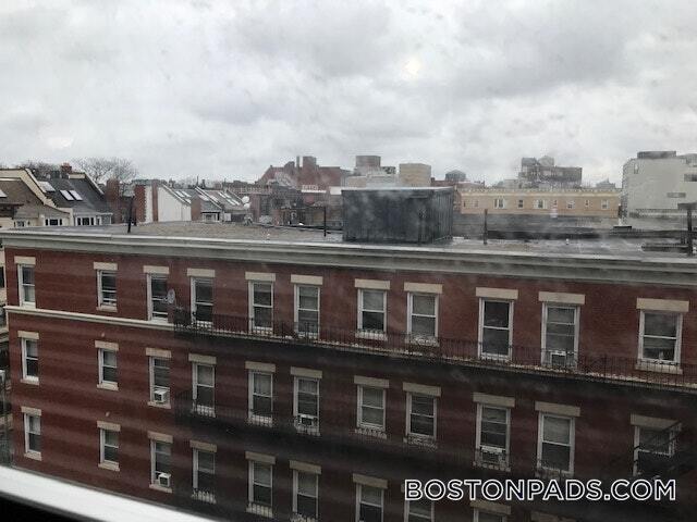 Photo - 91 Westland Ave Unidad 526