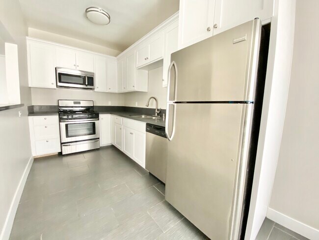 Photo - 5930 Barton Ave