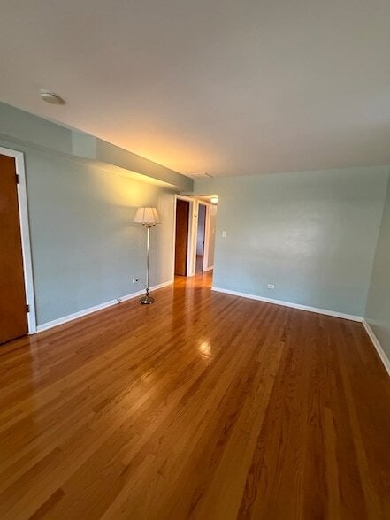 Photo - 2023 W Balmoral Ave Unit 1