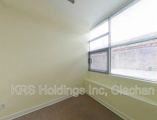 Photo - 123 E Broad St Unit 2D