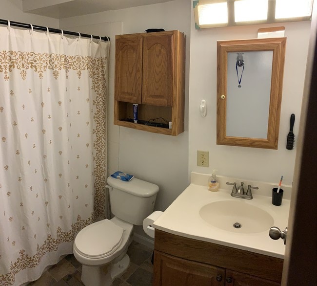 Photo - Bloomfield Apartments Unit 2C2