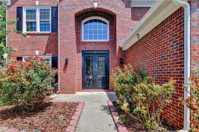 Photo - 2835 Crestmont Ct