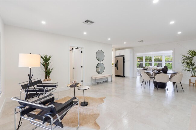 Photo - 1341 SW 10th St