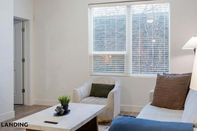 Photo - 2201 S 900 E Unidad 106