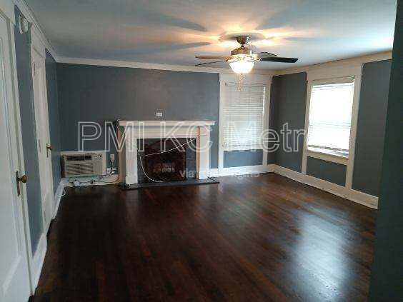 Photo - 4629 Harrison St Unit B